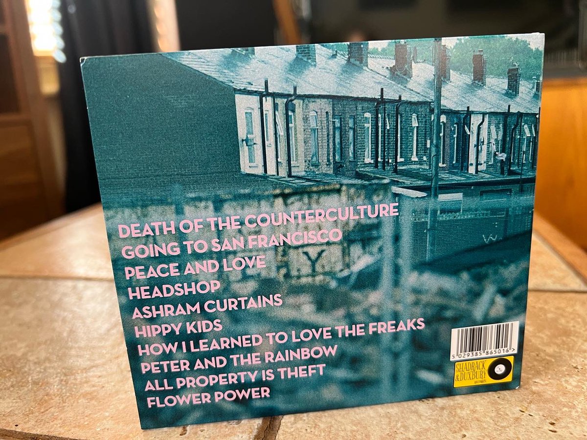 vinnypeculiar's tweet photo. My new album ‘How I Learned to Love the Freaks’ Vinyl, CD drops 15.9.23 here’s the link https://t.co/0Q4DdWNpQL https://t.co/3glXwdSJnp