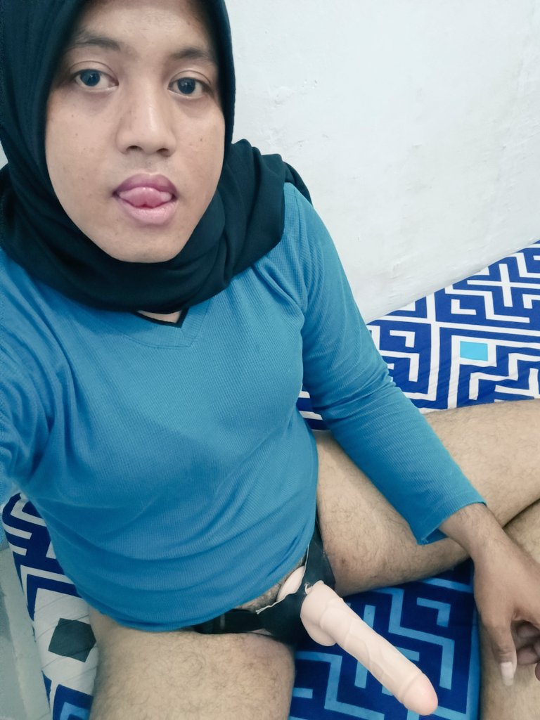 AYUNI CDER tweet media