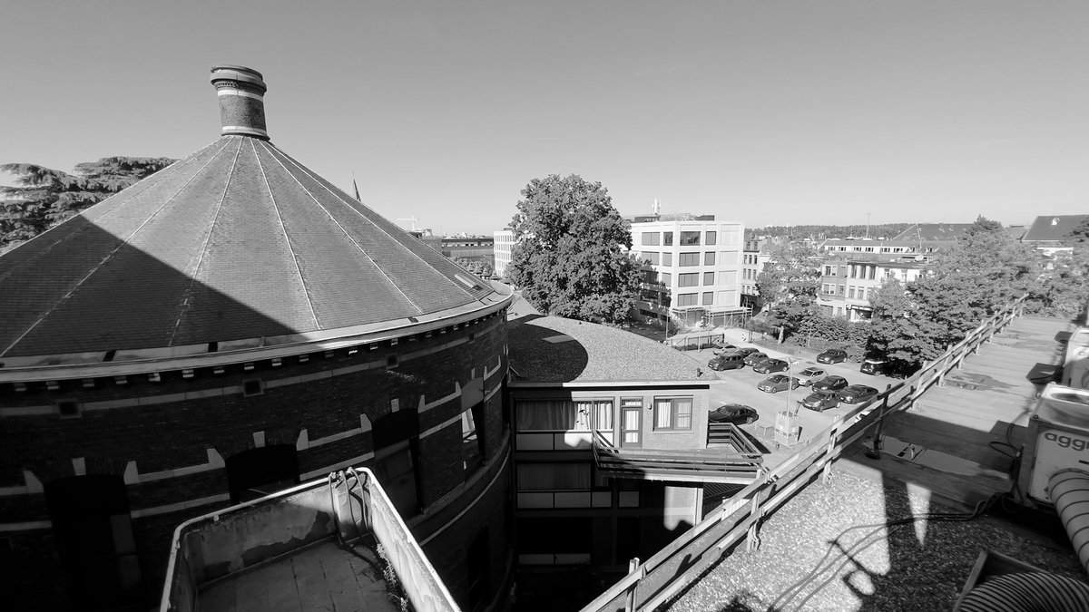 Sinds zaterdag is ons ziekenhuisnoodplan actief: eerst omwille van werken, dan voor de storingen en nu voor de relocaties. Boeiende tijden! (En lange dagen 😴) Heftige tijden, maar volop bezig met documenteren voor een boeiende spreekbeurt nadien.