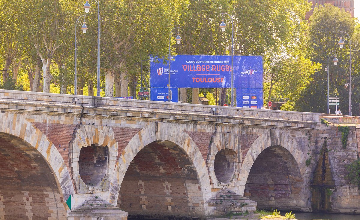 🏉 La #RWC2023 commence aujourd'hui ! Pour suivre le match #FRAvNZL en direct sur écrans géants, direction le Village Rugby !
Il propose également une grande soirée de festivités, avant, pendant et après le match (concerts, spectacle de drones...)
🔗bit.ly/3OX1wBB