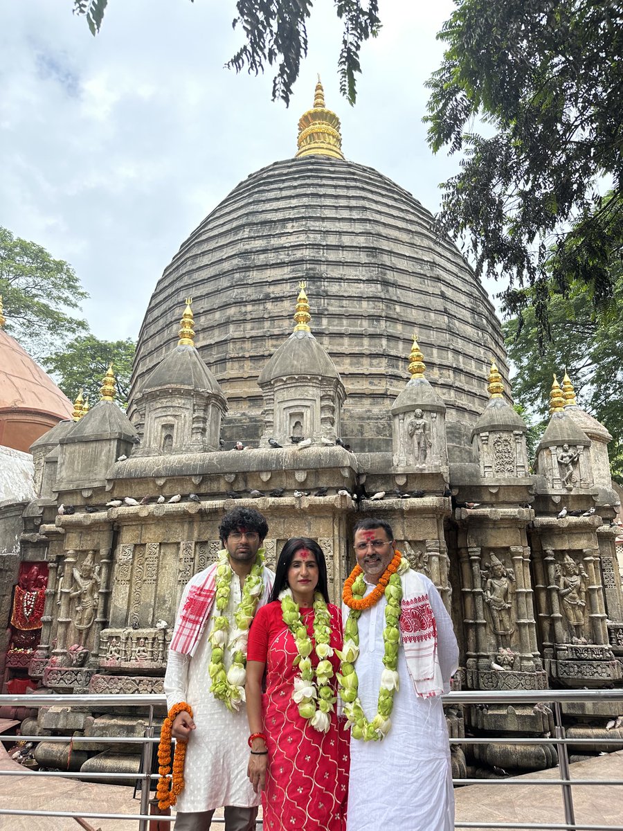 nishikant_dubey's tweet photo. मॉं कामख्या जी के दरबार में https://t.co/xUTnwiHzRf