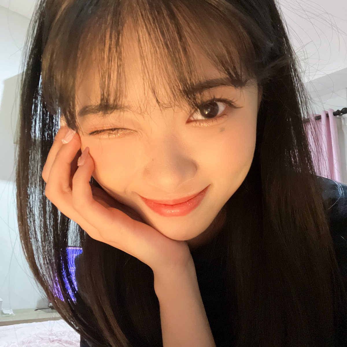 A_FionyJKT48's tweet photo. #TGIF 🙌🏻 https://t.co/qjUBdUtHc3