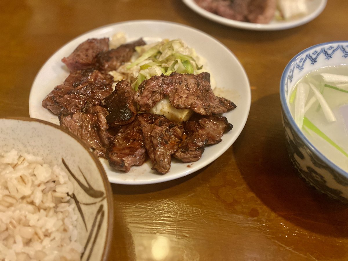 昨日は昼飯にハラミを頂きました。
よろしくお願い申し上げます。
.
.

#eeeeeats 
#foodphotography 
#foodporn 
#foodgasm 
#foodie 
#foodstagram 
#japanesefood
#lunch
#dinner
#déjeuner
#almoço
#tokyogourmet

#tokyorestaurant 
#tokyofood 
#tokyofoodie 

#ハラミ

#東京グルメ