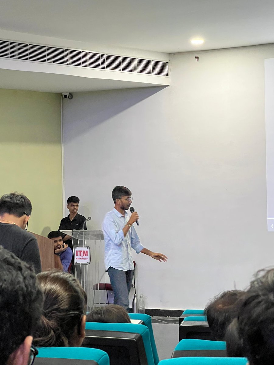 jilltodkar's tweet photo. Marking @HexsocietyCo's #TheBlockchainDay with @0xPolygon @0xPolygonDevs @PolygonVadodara. From code to global impact, blockchain's evolution is transformative. Here's to a decentralized future! 🚀 #PolygonMagic https://t.co/eUdfLCXBSQ