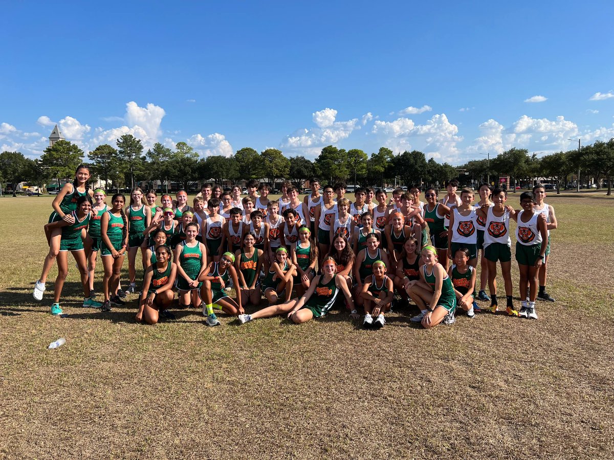 The Bears showed up the take care of business at one of the very first Katy ISD JH Cross Country meets!! Way to prepare and do your thing! <a href="/KatyISDAthletic/">Katy ISD Athletics</a>