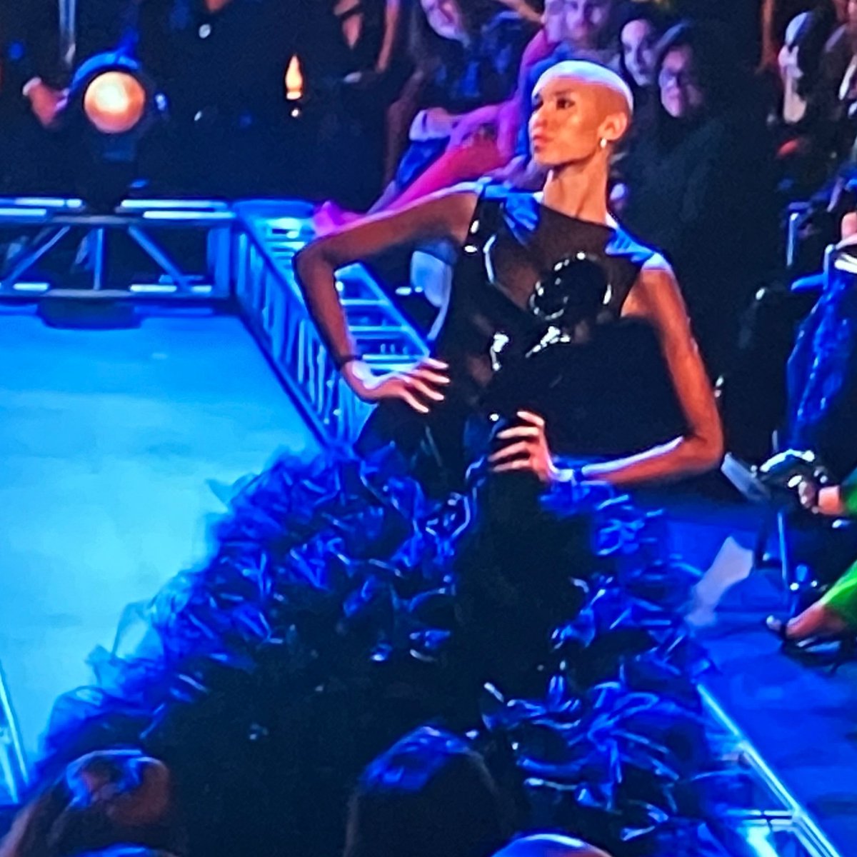 Tzynya's tweet image. This is what my doctor meant when she said to turn anxiety into something productive. Thank you, Bishme. 
#ProjectRunway