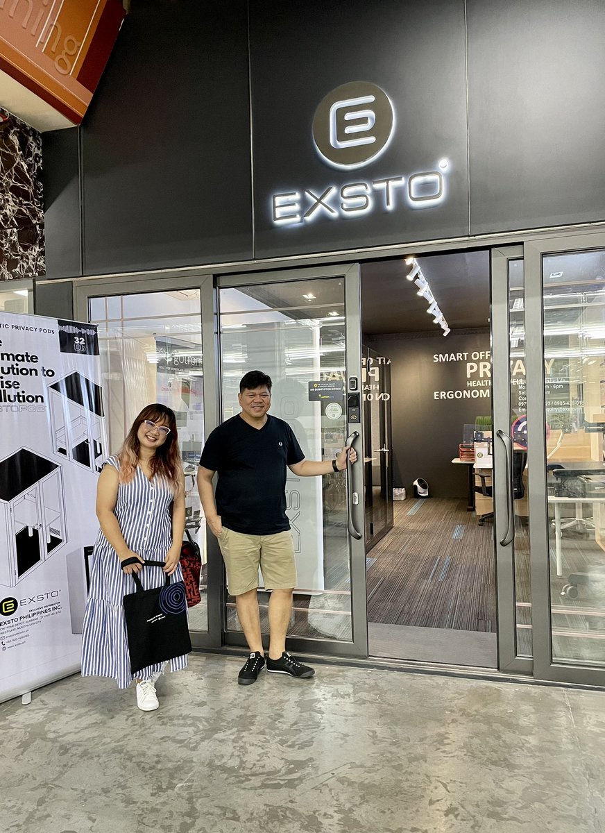 One of the Philippines top sports #physiotherapist is in the house! 

Thank you for dropping by our showroom Ms Maria Angela Borras i hope you enjoyed our <a href="/Ergotron/">Ergotron</a> products and recommend them to your patients.

#physiotherapy #physicaltherapy #ergonomics #ergonomicdesign