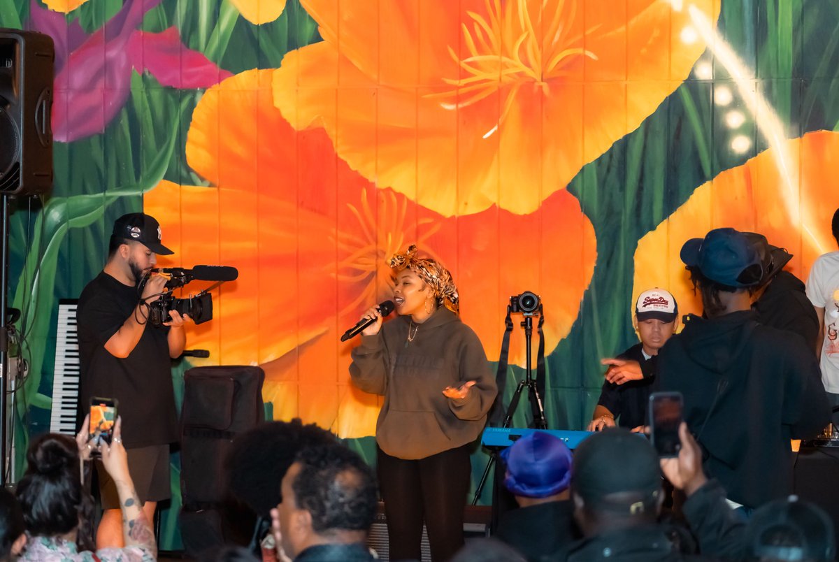 TroyLLF's tweet photo. @RocNation @ambre @Maetasworld @DIXSON Bring this to the Bay.. let’s collab with @jazzynightsbay https://t.co/bYlgZzKQXq