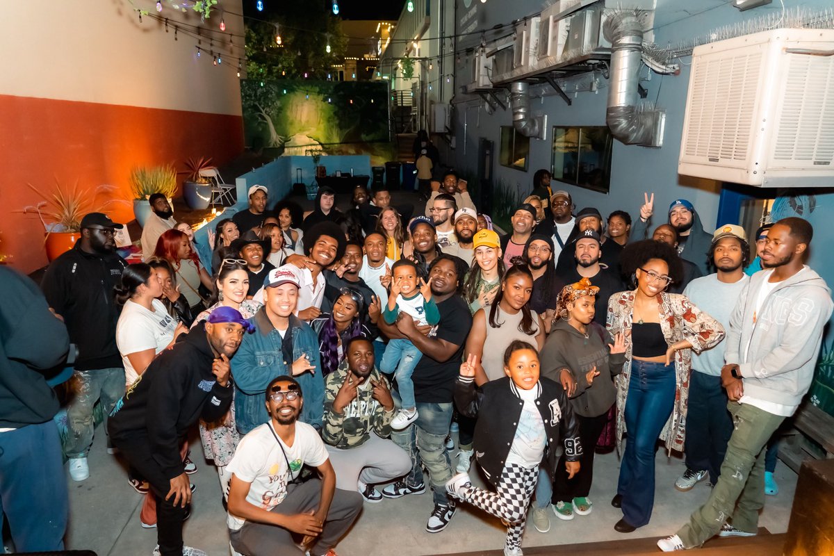 TroyLLF's tweet photo. @RocNation @ambre @Maetasworld @DIXSON Bring this to the Bay.. let’s collab with @jazzynightsbay https://t.co/bYlgZzKQXq