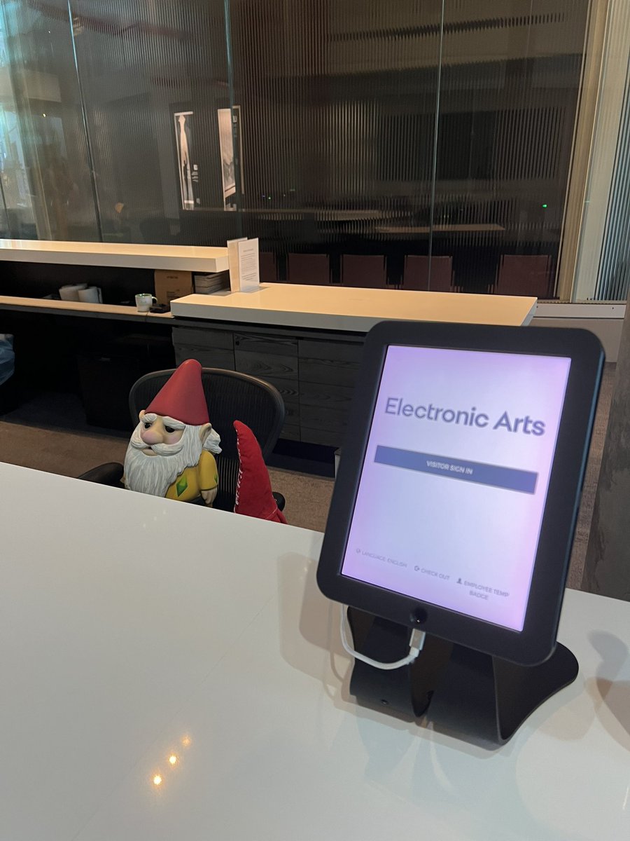 Should I appease or kick?