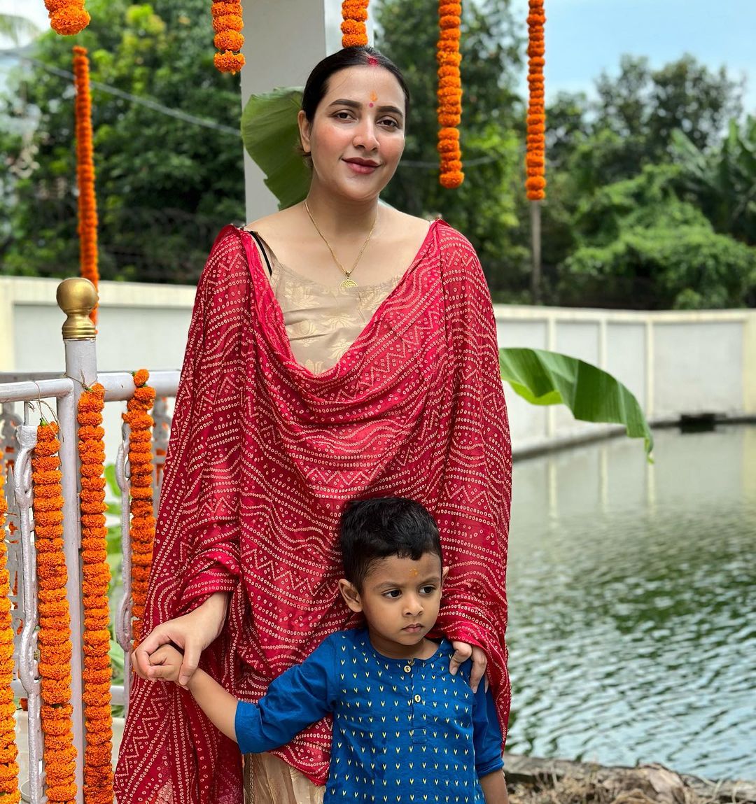 Filmy Network tweet media