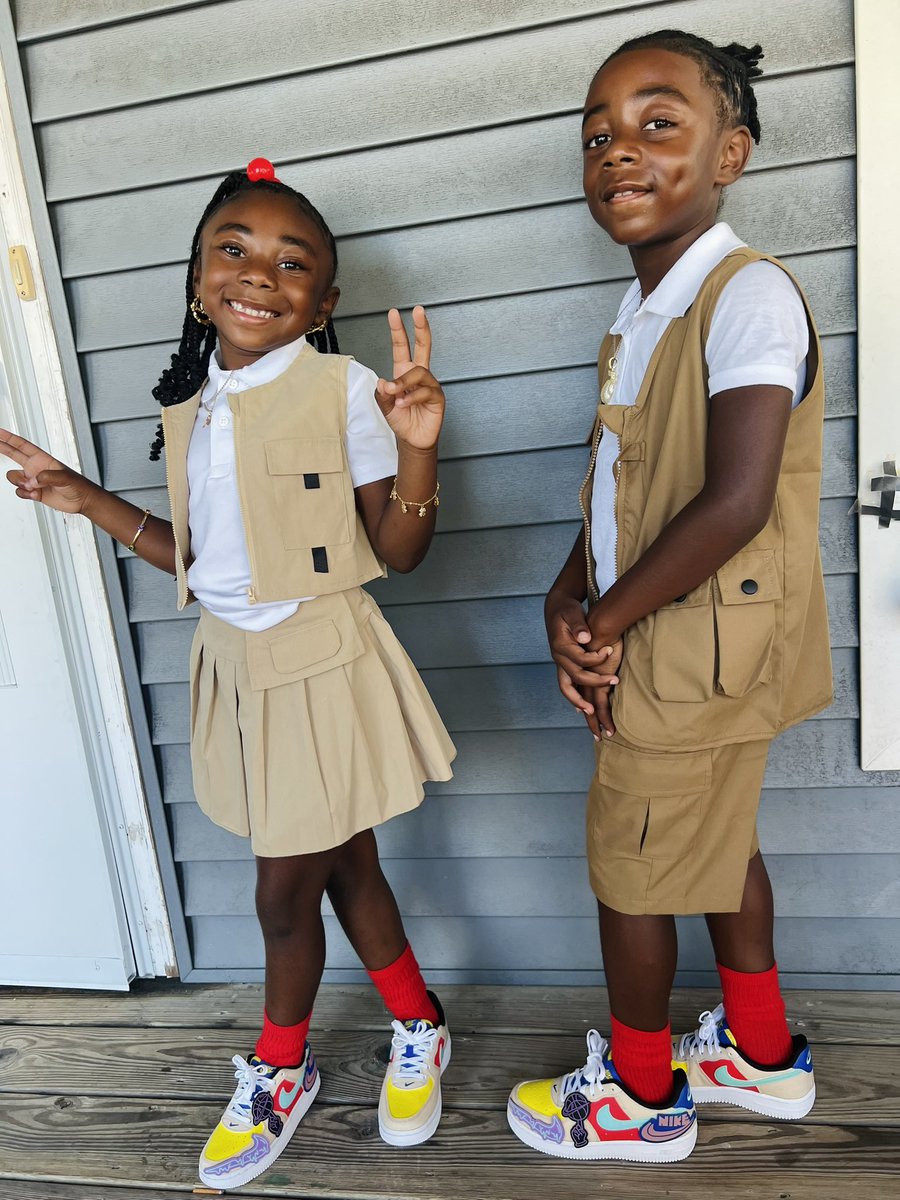 📚✏️ #firstdayofschool …