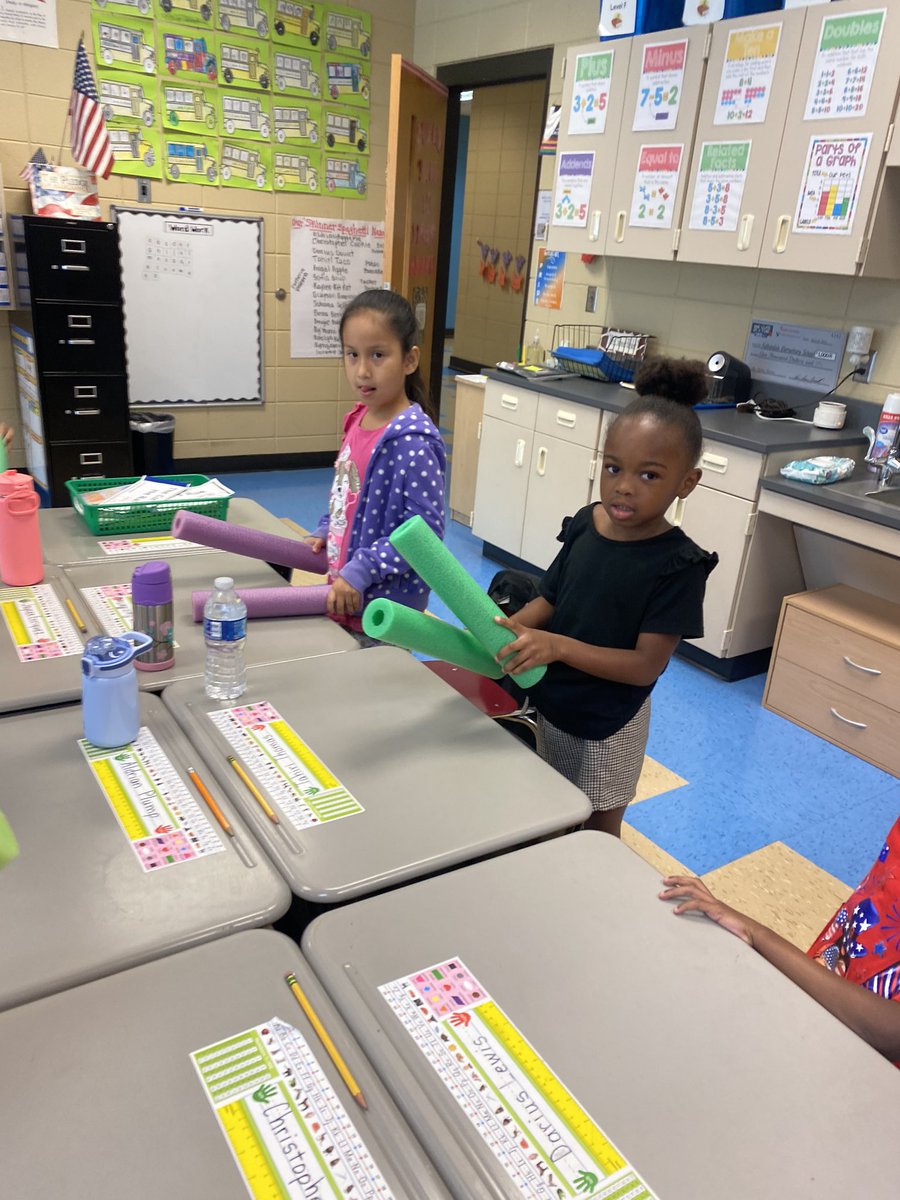 We find all kinds of fun ways to tap out and remember our “Tricky Words!” -#imagine 
<a href="/FultondaleElem/">FultondaleElemAL</a> <a href="/JEFCOED/">Jefferson County Schools</a>