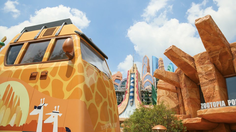 kingoftopthrill's tweet photo. Disney can we please get a Zootopia themed land at Disney world? I really want one in the United States. That would be great thank you. #Zootopia #Zootopialand #DisneyZootopia #DisneyWorld #WDW https://t.co/ItqBY4erUx