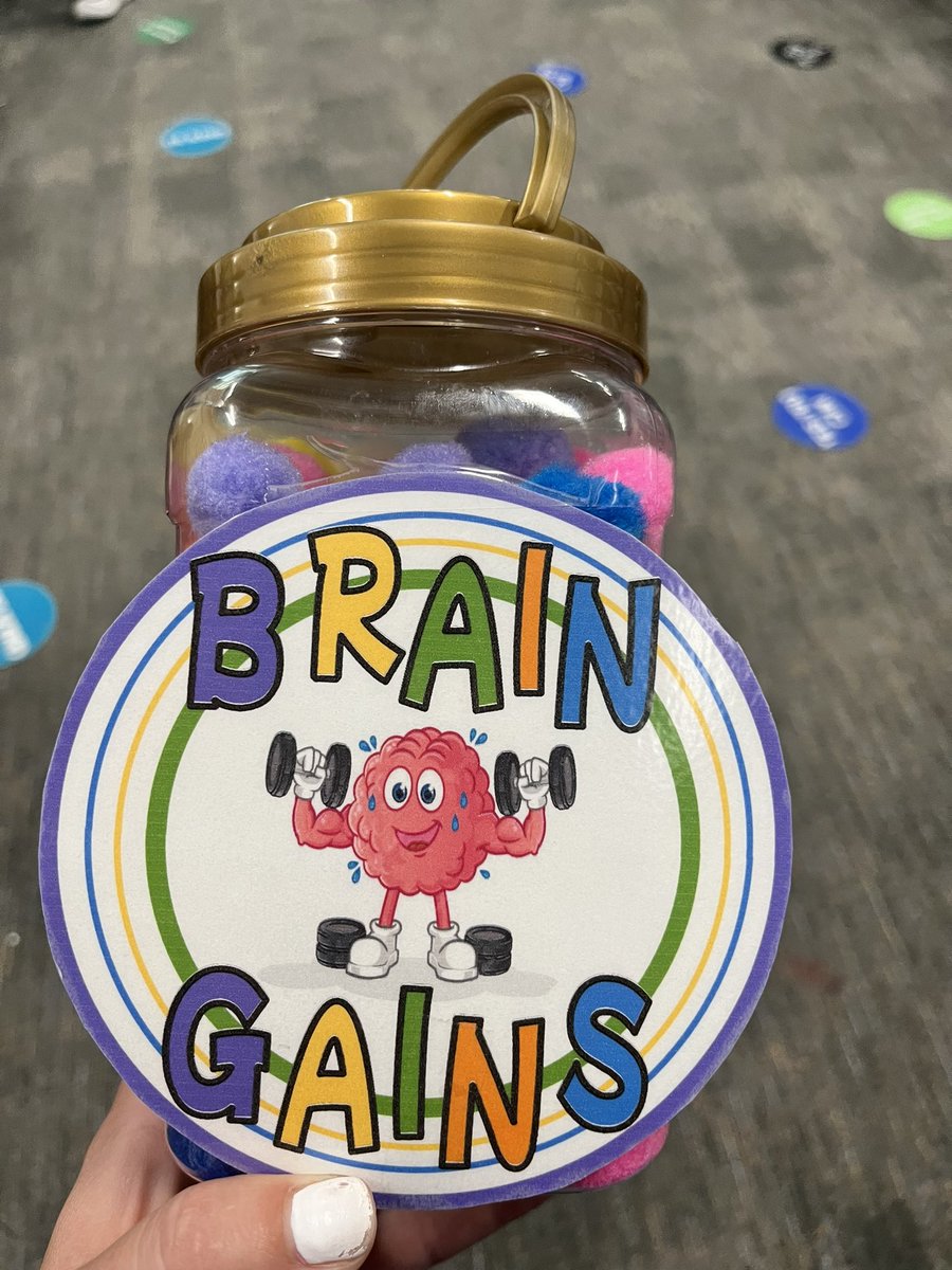 Mrs. Lee tweet media