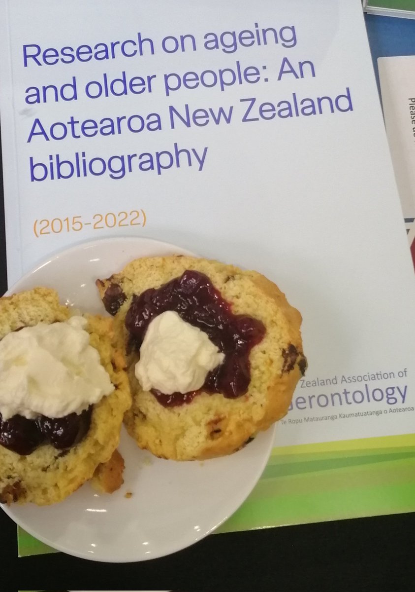 NZGerontology's tweet photo. Some of the fantastic conference trimmings #NZAG2023 📚🤩🍰 https://t.co/eqSYse9fyC