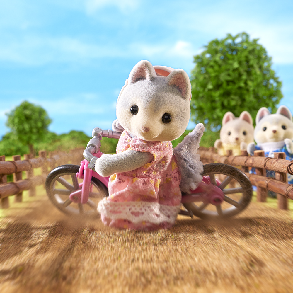 ザザザーッ！！ 「うん、オッケーね！」 ハスキーのお母さんアヴリルは