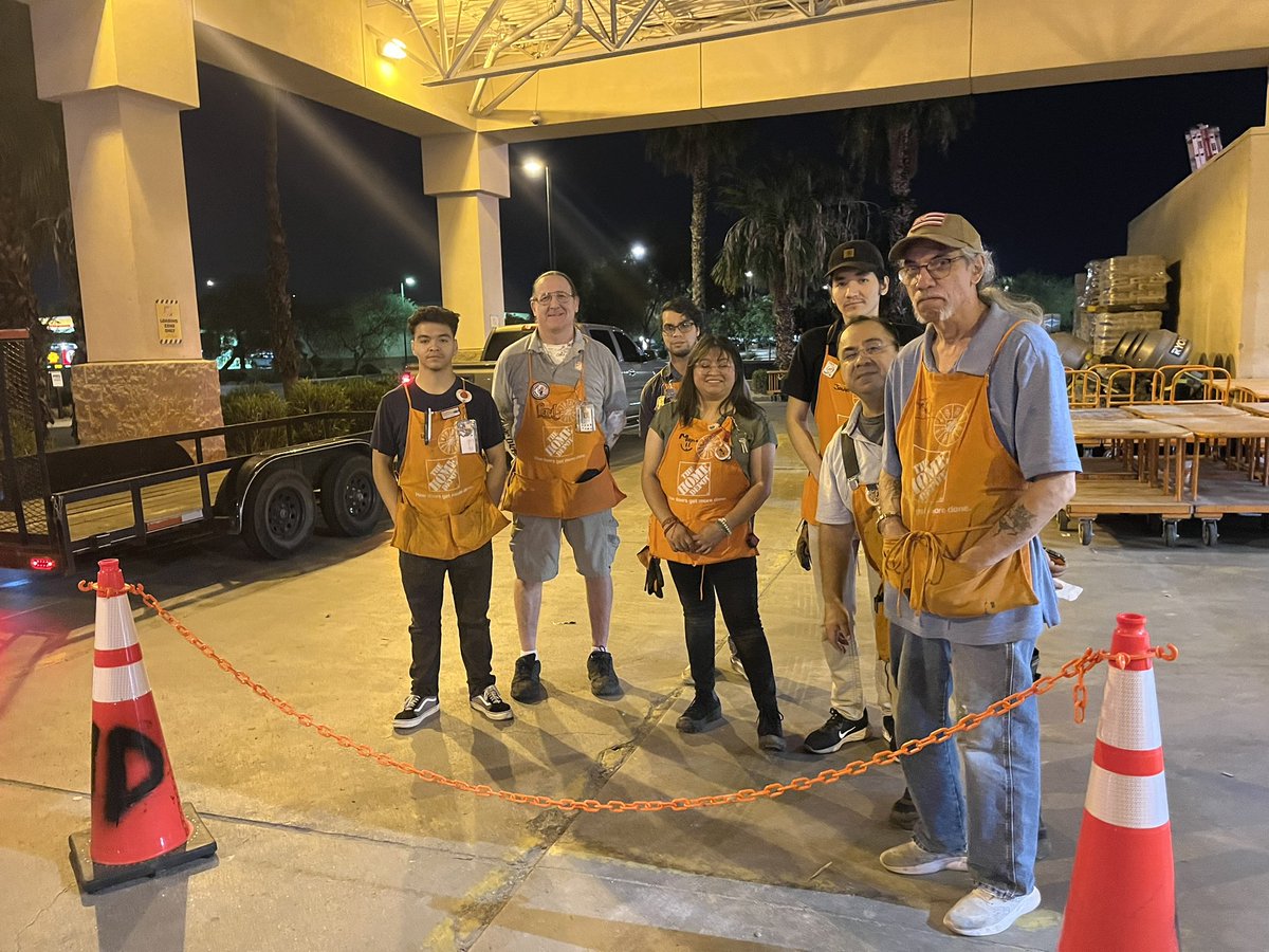 This weeks safety focus is about machine safety and everything that encompasses it. Tonight we demonstrated loading zone safety and had a great time enjoying some cooler weather. <a href="/zeeepee/">Zinnia Padilla</a>