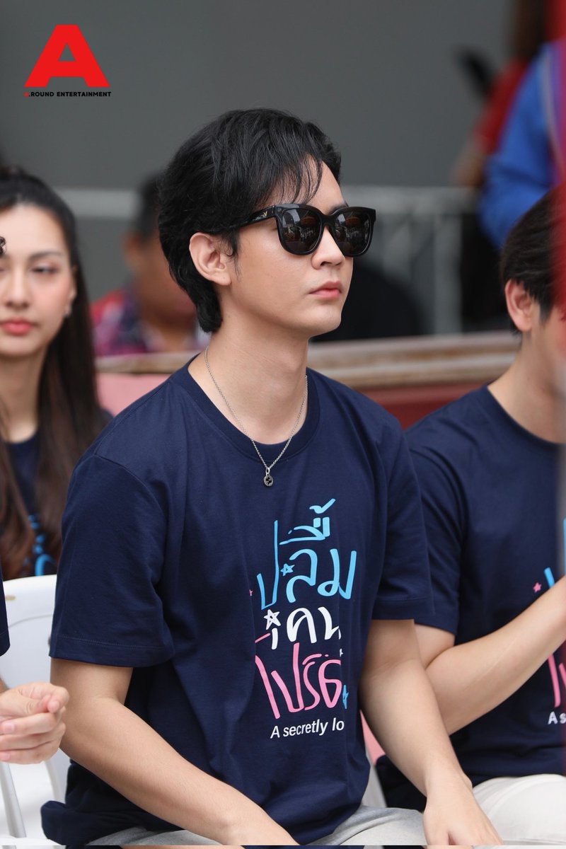 around_ent's tweet photo. "คิมม่อน​ วโรดม" ในงานบวงสรวงซีรีส์ "ปลื้มคนโปรด A secretly love"

#บวงสรวงปลื้มคนโปรด
#ปลื้มคนโปรด​ #ASecretlyLove 
#ปลื้มคนโปรดTheseries
#ขุณขิมมอญ https://t.co/gpOwACNHXy