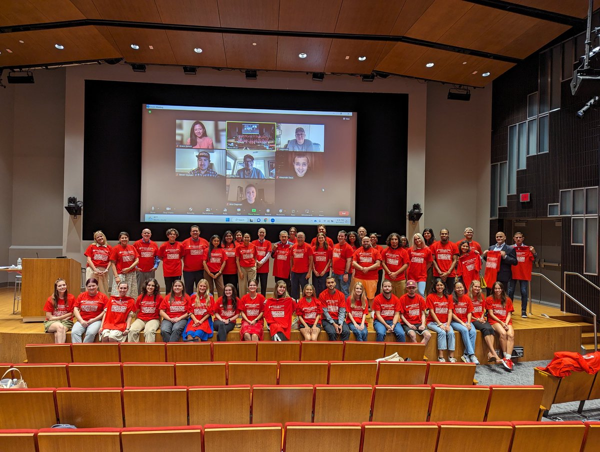 Honored to launch the sixth year of the @Montclair_SCM student mentoring program. Special thanks to our mentors who are helping students successfully launch their careers. <a href="/GraceGomez/">Grace Gómez</a> <a href="/mikepriceinla/">Michael Price</a> <a href="/Mike_Claudio/">mike claudio</a> <a href="/ChanilaG/">Chanila German</a> <a href="/EmmaKaptein/">Emma Kaptein</a> <a href="/RAMelok/">Bobby Melok</a> <a href="/KeithStrudler/">Keith Strudler</a>