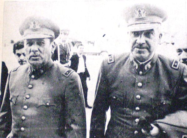 Tanta bronca que los milicos le tienen a la izquierda y ha sido la propia derecha la que ha asesinado a dos de sus Comandantes en Jefe.
#LosMilDíasDeAllende