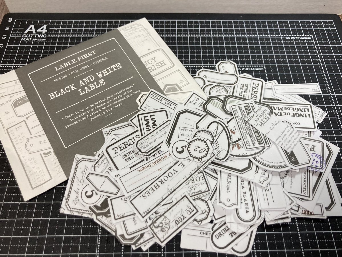 コラージュ素材