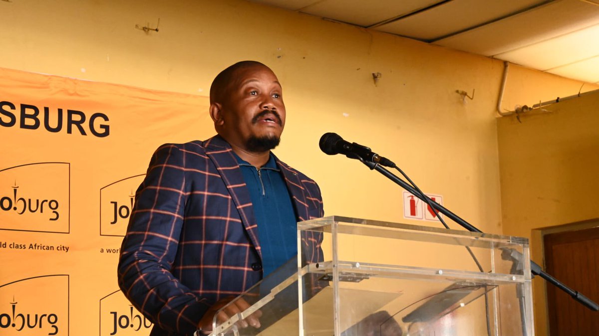 CityofJoburgZA's tweet photo. Keynote address by MMC for Environment and Infrastructure Services Department (EISD) , Cllr Jack Sekwaila #CleanAirForAIl #JoziAirQuality ^NB https://t.co/x2Pjvt5JZG