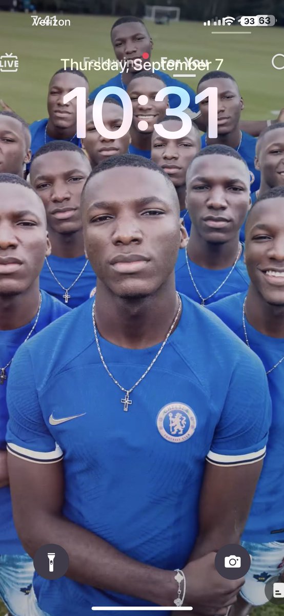 Av_Dingle's tweet photo. @CFC_Janty My Colombian king https://t.co/dk6gDsxM37