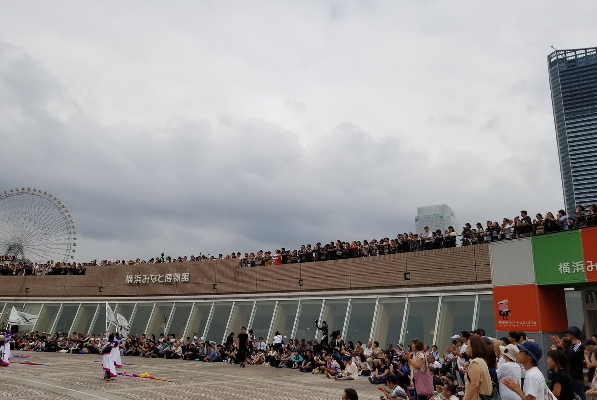 KeiToshi's tweet photo. 前回開催時（2019年）は、晴れ時々曇り。
予報とおりなら今年は晴れ。

(1枚目)演者側から観客方向を見るとこんな感じ
(2枚目)リハ中
#DCJpreview https://t.co/F81sfrkJLD