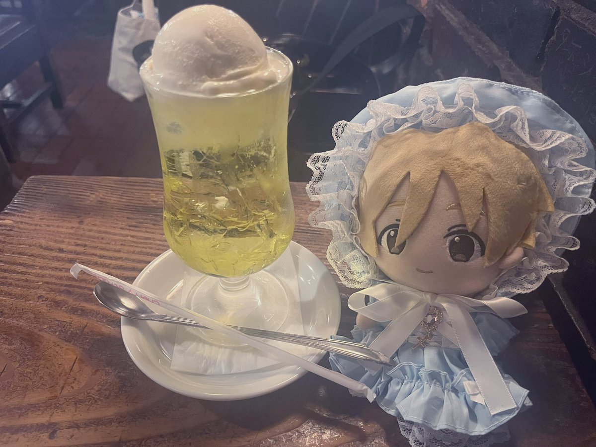 168_tomoo's tweet photo. 1人喫茶店🫧 https://t.co/GyRZHyq934