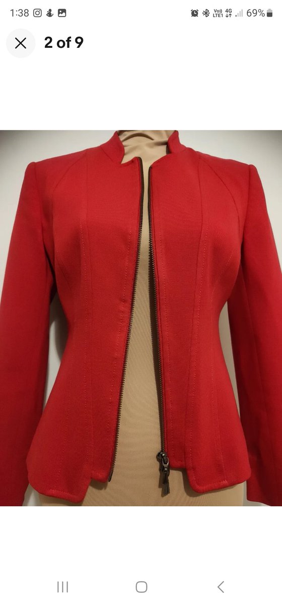 zanasdesigns's tweet photo. Check out Anthea Crawford women's jacket, size 8.

Gorgeous brilliant red colour, preowned, but looks brand new. Made in Australia. 

Link below to buy ⬇️ https://t.co/QjaNH7w16z

#fashionstyle
#AntheaCrawford
#Fashionista 
#stylish https://t.co/tOtct9CtyG