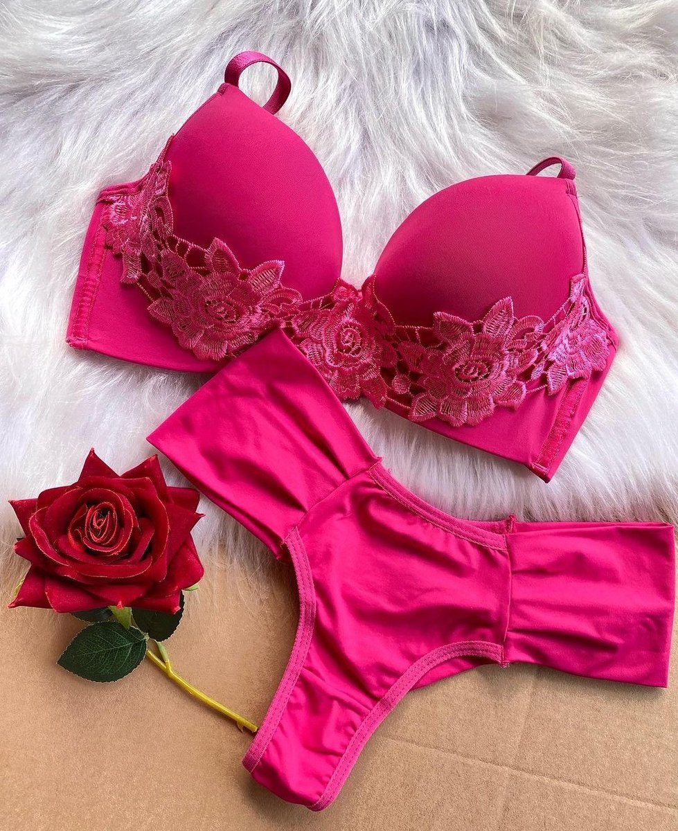 Günaydınlar. Döl tutmak istiyorum aktif sikicilerim. Yarrağı elinde kalkmış döllemek isteyen erkeklerim.