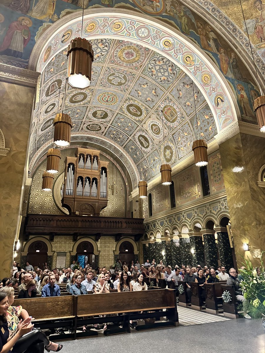 StClement's tweet photo. We were overjoyed this evening to welcome back our @SaintClementCHI parents and faculty back to our community! Excited to welcome a record number of 489 students to our amazing school this year! #catholicschool #fallwelcome #community https://t.co/yUm5PByi5o