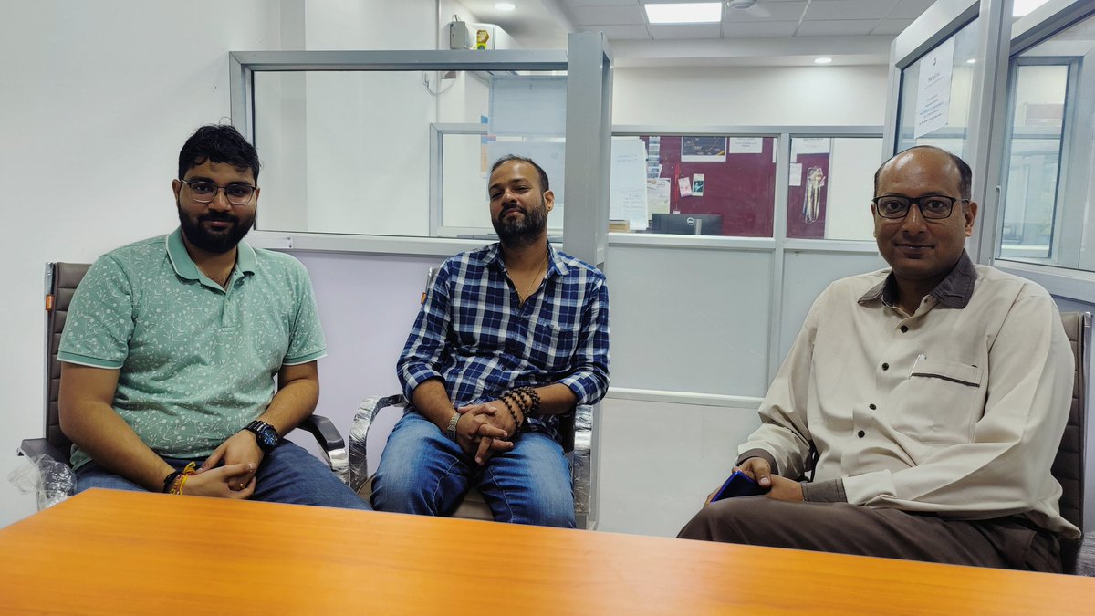 FoAPCenterNIC's tweet photo. ⚡ An Electrifying session on Lightning and Thunderstorm Hackathon, hosted by the Govt. of UP and @InnovationHubUP for Students by @RiteshCNC, &amp; 1 on 1 talks with Startups. We're charging ahead with innovation and weather resilience! 🌩️💪 #Hackathon #idea #UPGovt #TechInnovation https://t.co/7aoOdoUQwS