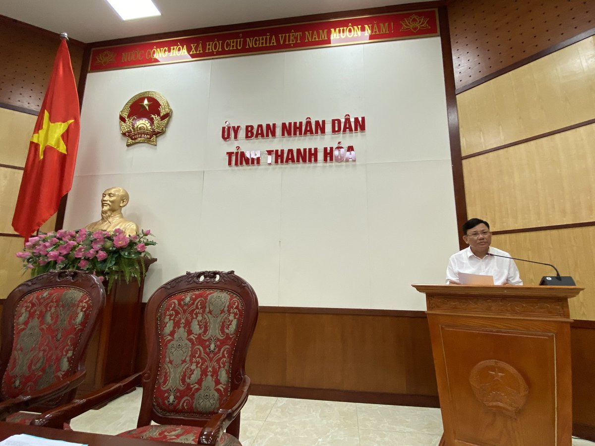 PAPI_Vietnam's tweet photo. Thanh Hoa Provincial People’s Committee hosted the 2022 #PAPIvn diagnostic wks wt the participation of public officials & civil servants frm all 559 communes, 27 districts & all departments. Strong commitments to improving localgov performance at all levels will benefit citizens. https://t.co/CbYas811n5