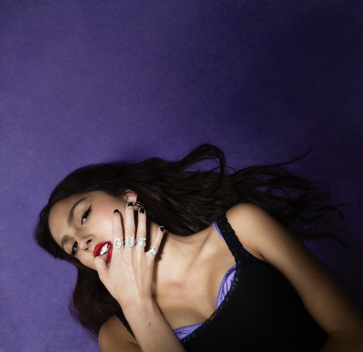 .@OliviaRodrigo has released her new album, #GUTS. 

Stream: open.spotify.com/album/1xJHno7S…