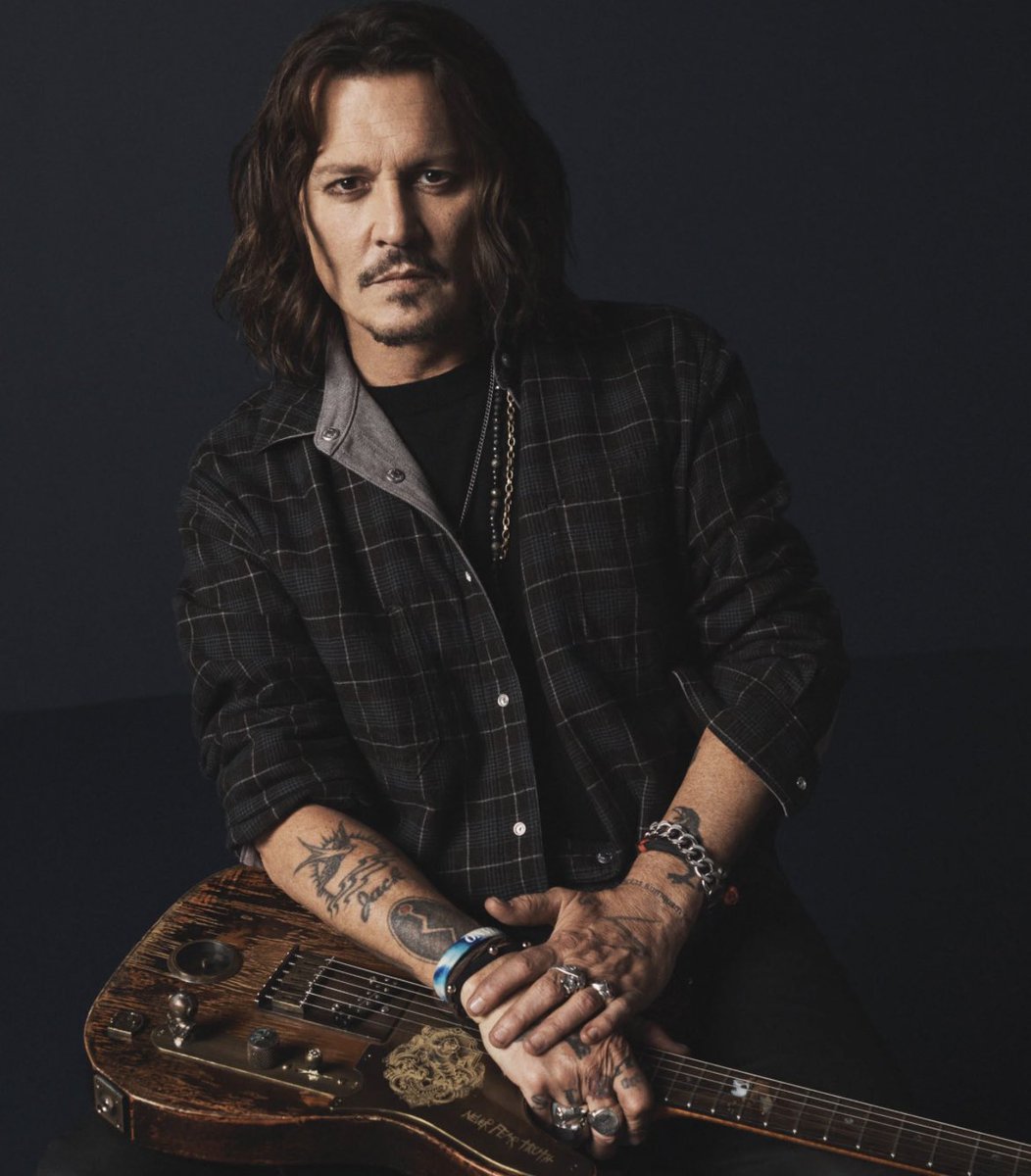 BowerxDepp's tweet photo. new photos of Johnny Depp for Dior — a gorgeous thread https://t.co/hDXVNHypYY