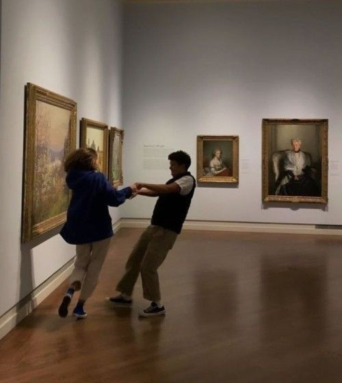 etherealdior's tweet photo. we could be slow dancing until the morning https://t.co/5kX5Gw58N4
