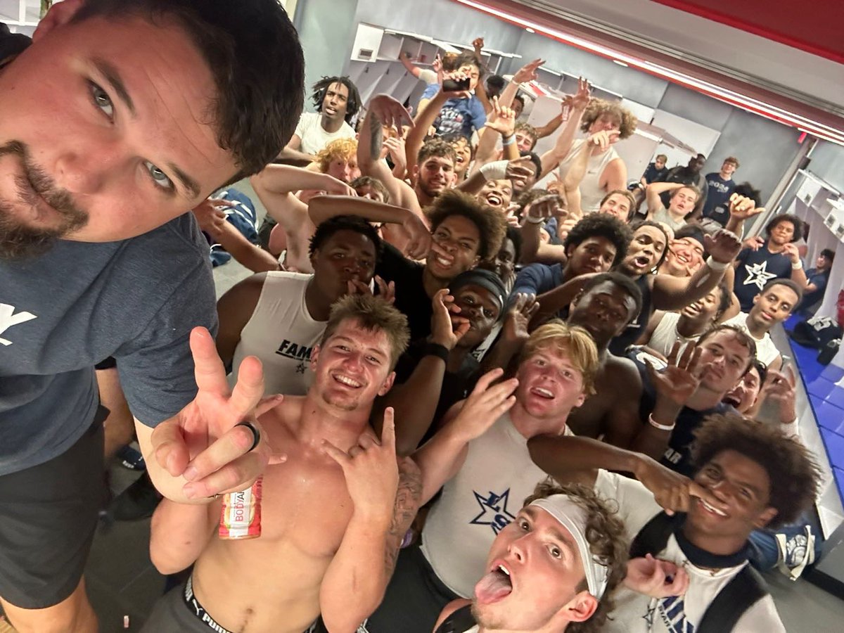 What happenedddddd <a href="/BarstoolReedy/">Barstool Lions</a>