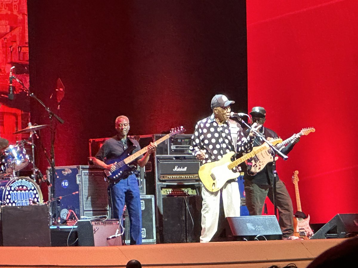 korourke's tweet image. Getting my Chicago on in San Diego listening to the Legend @BuddyGuys. Dude still rocks it.