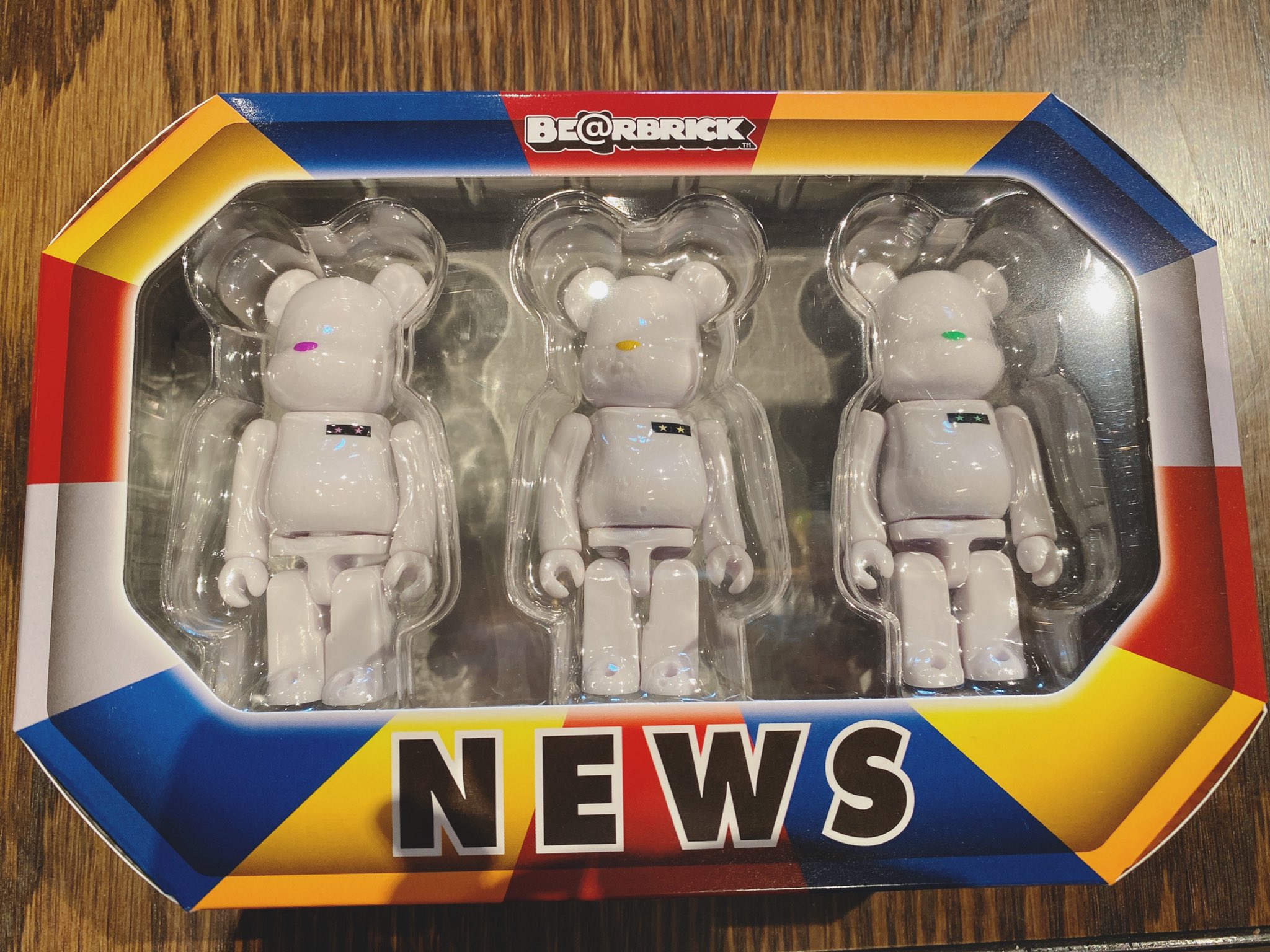 NEWS  NEWSpace NEWS 20周年記念 BE@RBRICK SET