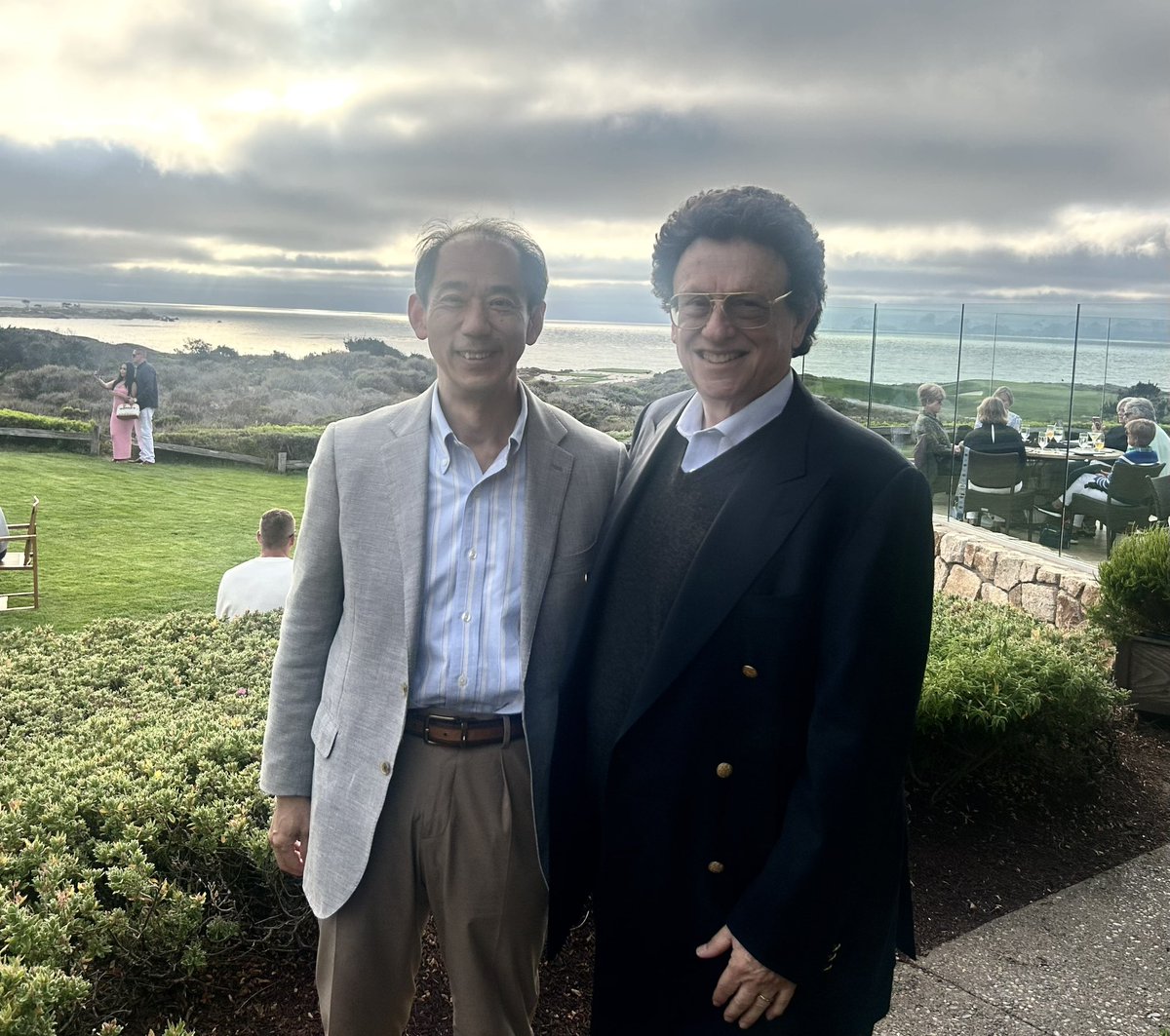 Great to see @PotterCNS and @CNS_MasakoToki after some absence at Monterey. I have heard about @JamesMartinCNS on numerous occasions. Today I am delighted & honored to visit this distinguished center on nonproliferation studies for the first time.