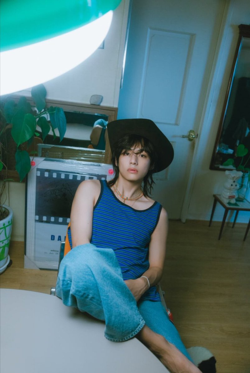 7bts.update (slow) tweet media