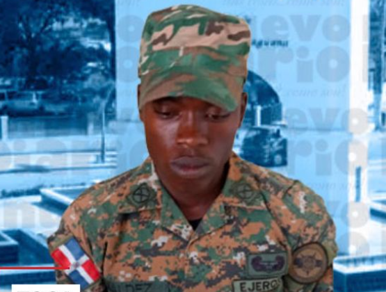 Esteban28R's tweet photo. ALERTA: Apresan haitianos ilegales vestidos de militares en RD
https://t.co/iYnBYcwibO German Felix Bautista Huracan Lee Gary Sanchez Omar Fernandez Carolina Mejia Turey https://t.co/KE2ik0MjYI