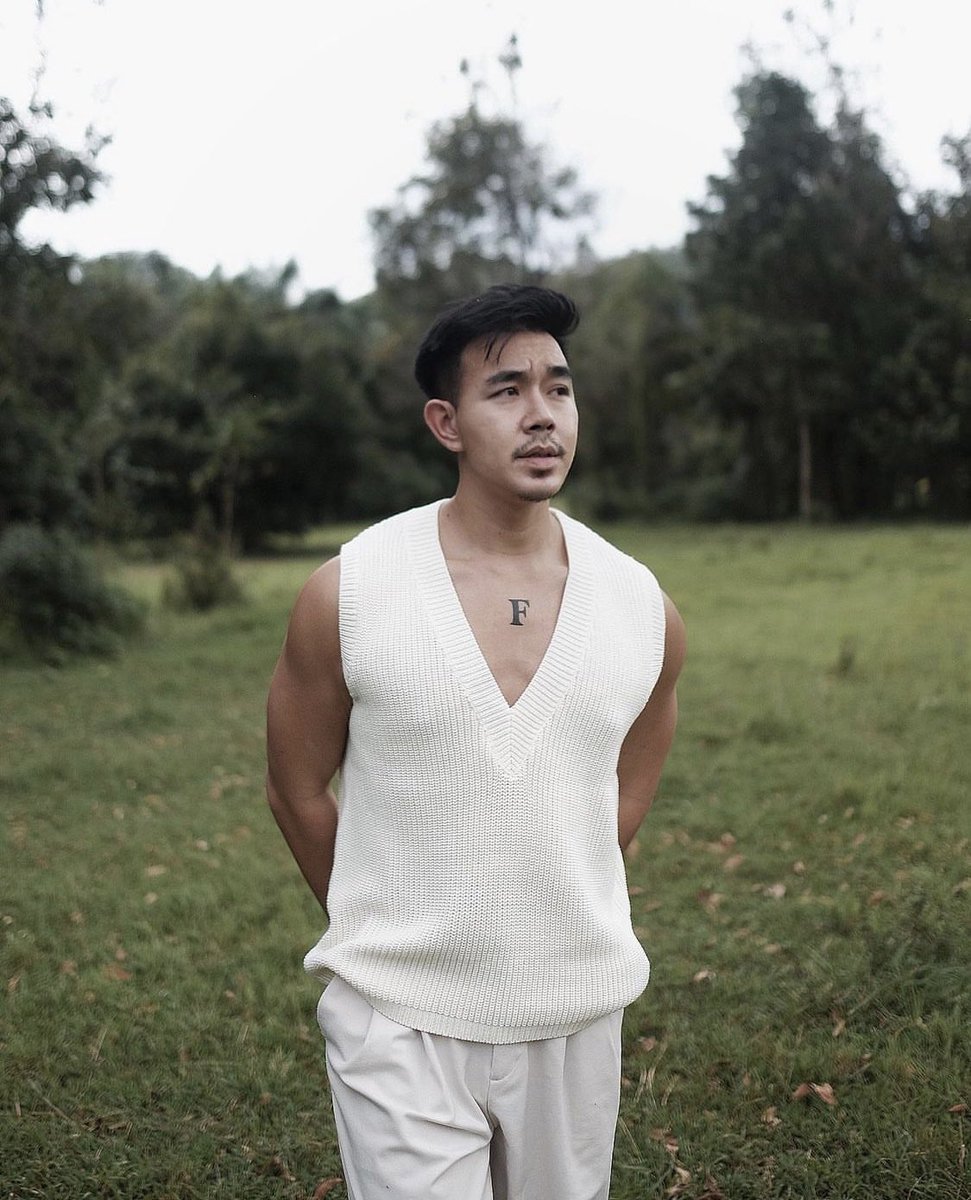 maisonkind's tweet photo. 9.9 Maisonkind ลดสูงสุดราคาสินค้าเริ่มต้น 190.-

5-11ก.ย. 66 นี้เท่านั้น!!
🔥อย่าช้า รีบเก็บสินค้าลงตระกร้าพร้อมชำระเงิน เฉพาะช่องทาง Line OA

KIND Knitting Vest 340 Baht ✅✅✅

https://t.co/2IhGCshIJA https://t.co/YO6YrRiZvk