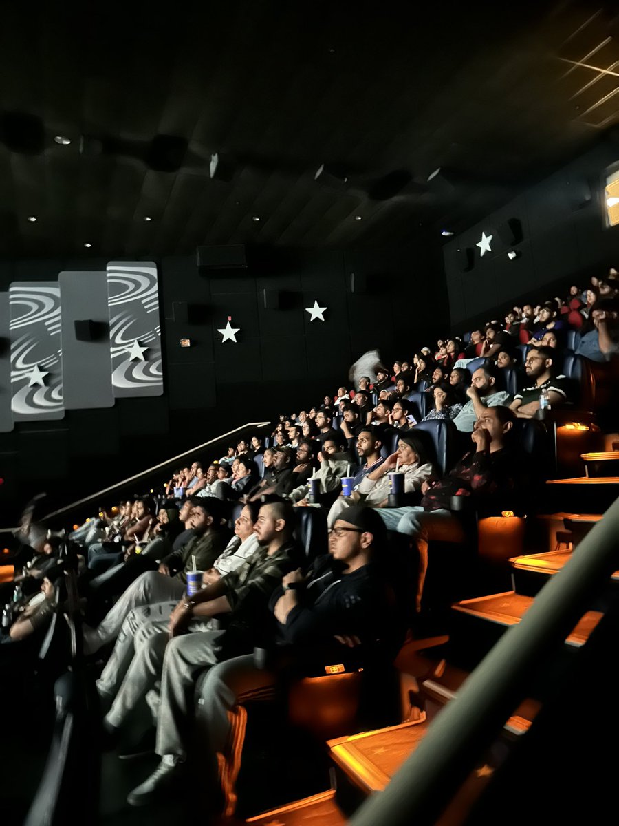 Not Mumbai, Delhi or Chennai! This is absolute love for <a href="/iamsrk/">Shah Rukh Khan</a> in TORONTO! #Jawan running absolutely packed all across on a workday