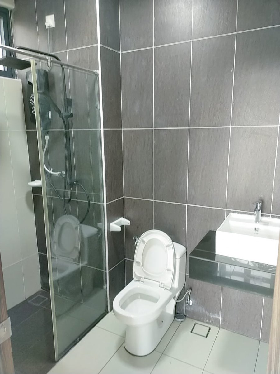 kentproperties_'s tweet photo. Rumah sewa KEMPAS / D’Secret Garden / JB Town / CIQ

2 Bedrooms 2 Bathrooms
Partially Furnished
RM 1,600🔥🔥

Ready to move in &amp; Anytime!✨
Mohon RT guyss 🫶🏼

Call or whatsapp for details/viewing
Irfan - 0107095756

#rumahsewajohorbahru https://t.co/NrGuLE4SZj