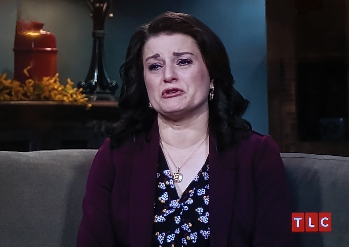 AJdogmomma's tweet image. The favorite wife, well, the only wife now! #sisterwives should rename it #RobynsRentIsDue! #nikeeyebrows