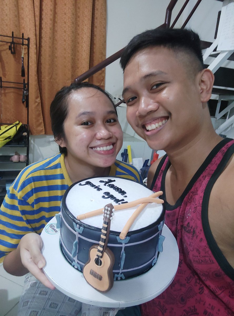 aaayron's tweet photo. ilysm ❤️🎊 https://t.co/pbUBYqQfPc