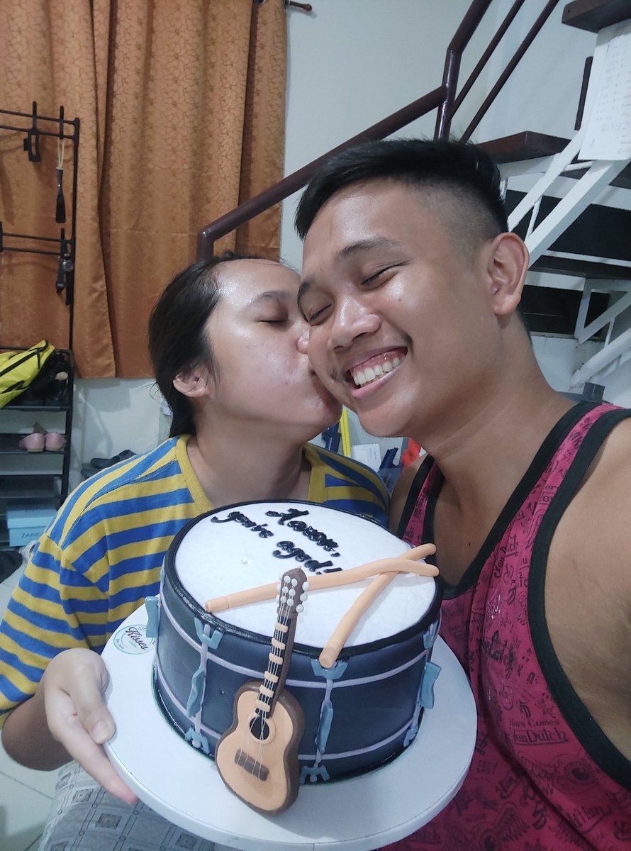 aaayron's tweet photo. ilysm ❤️🎊 https://t.co/pbUBYqQfPc